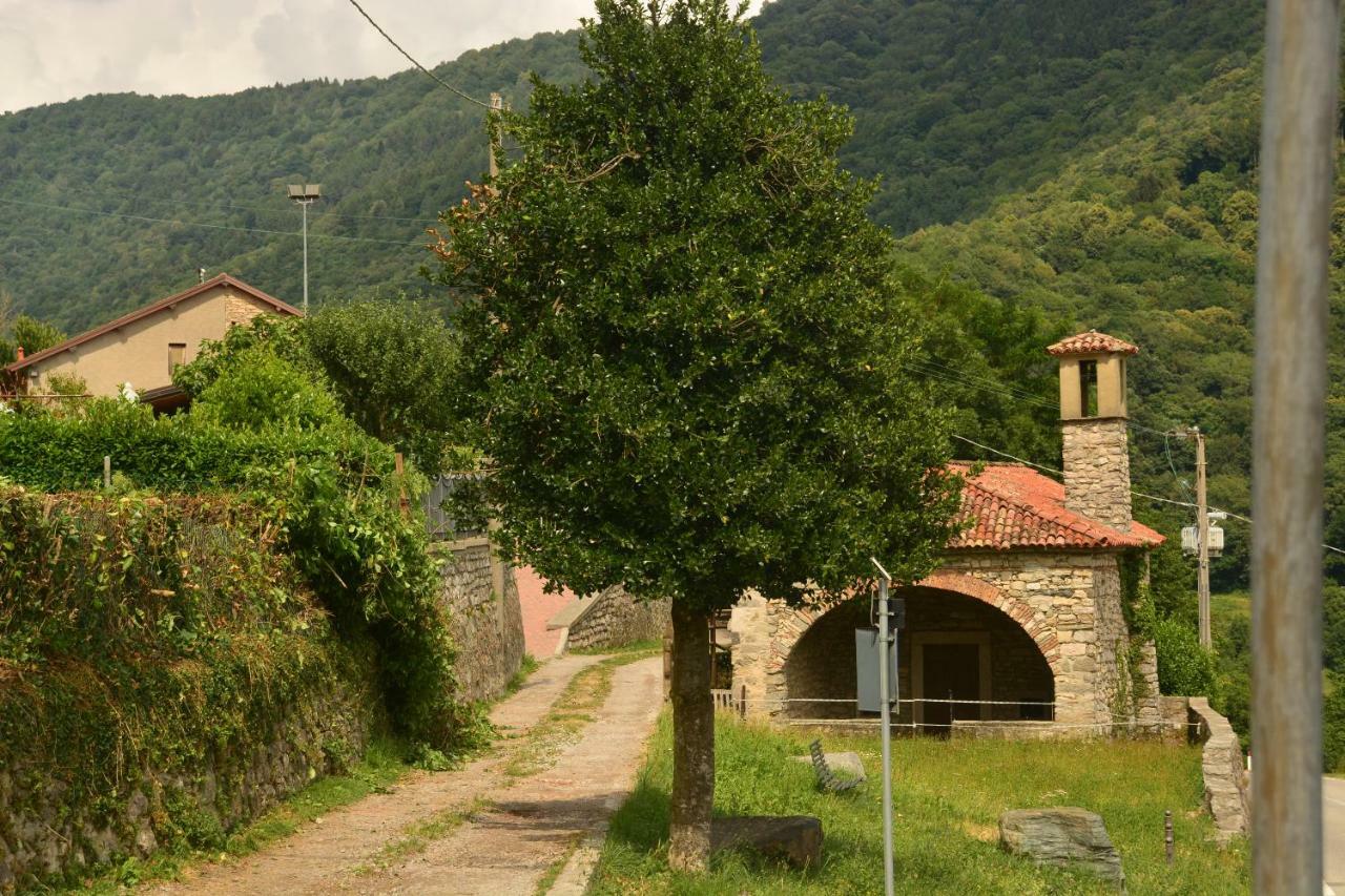 Cascina Del Sole Asso Exterior foto